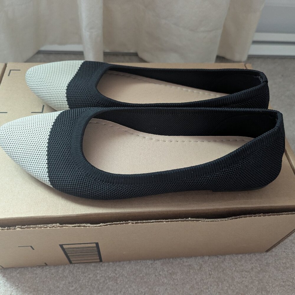 Generic Rothy's style knit pointed toe flat - Size 8